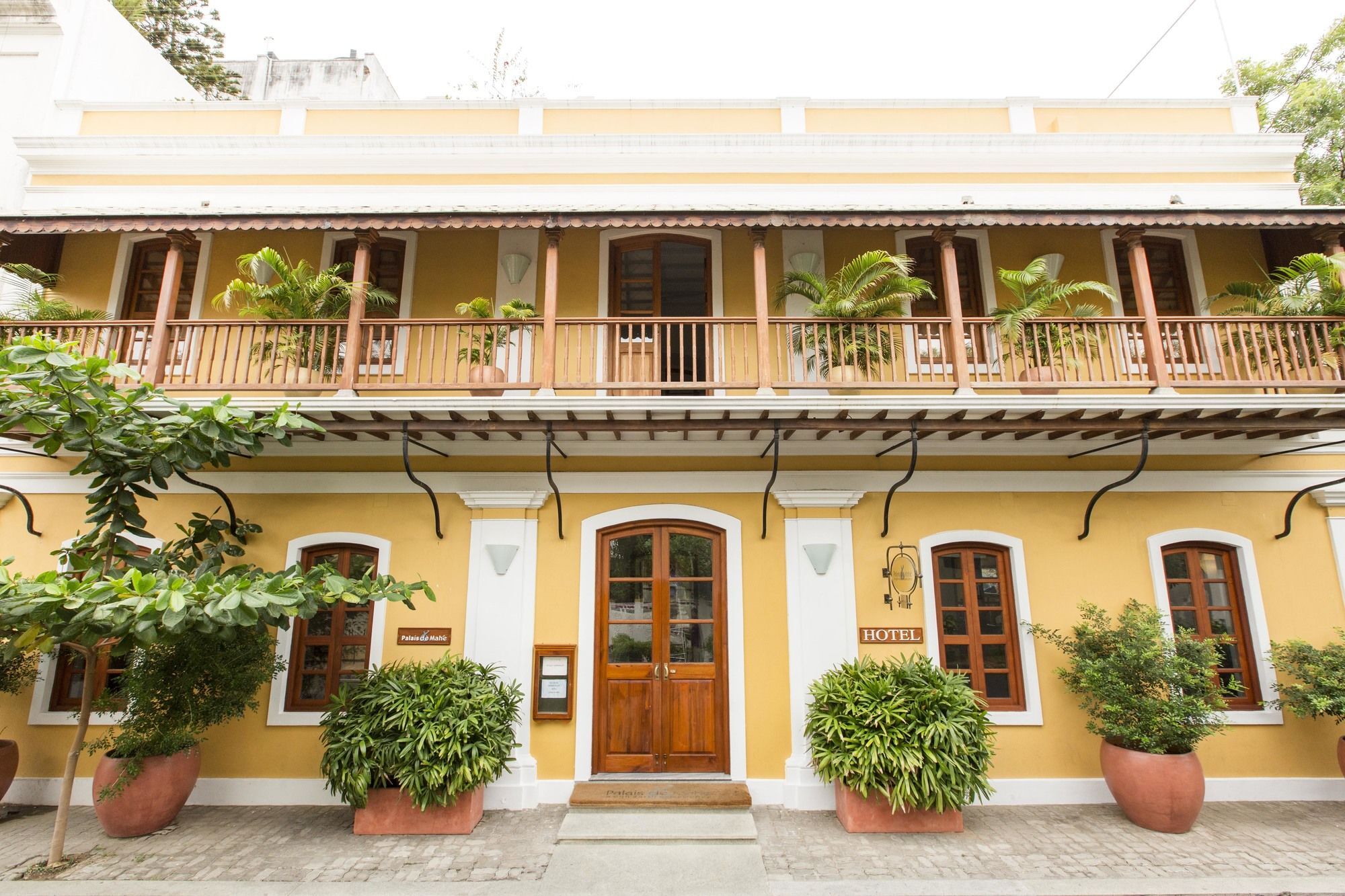 Palais De Mahe - A Cgh Earth Experience Hotel Pondicherry Exterior photo