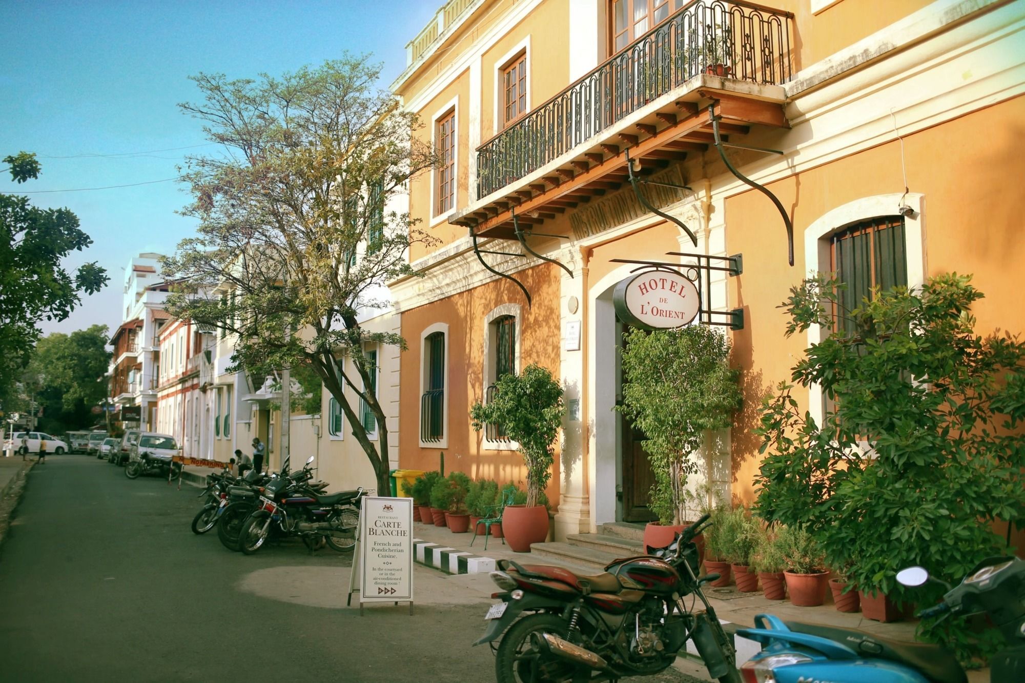 Palais De Mahe - A Cgh Earth Experience Hotel Pondicherry Exterior photo