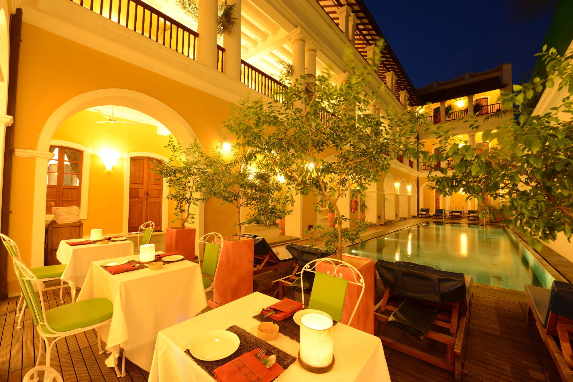 Palais De Mahe - A Cgh Earth Experience Hotel Pondicherry Exterior photo